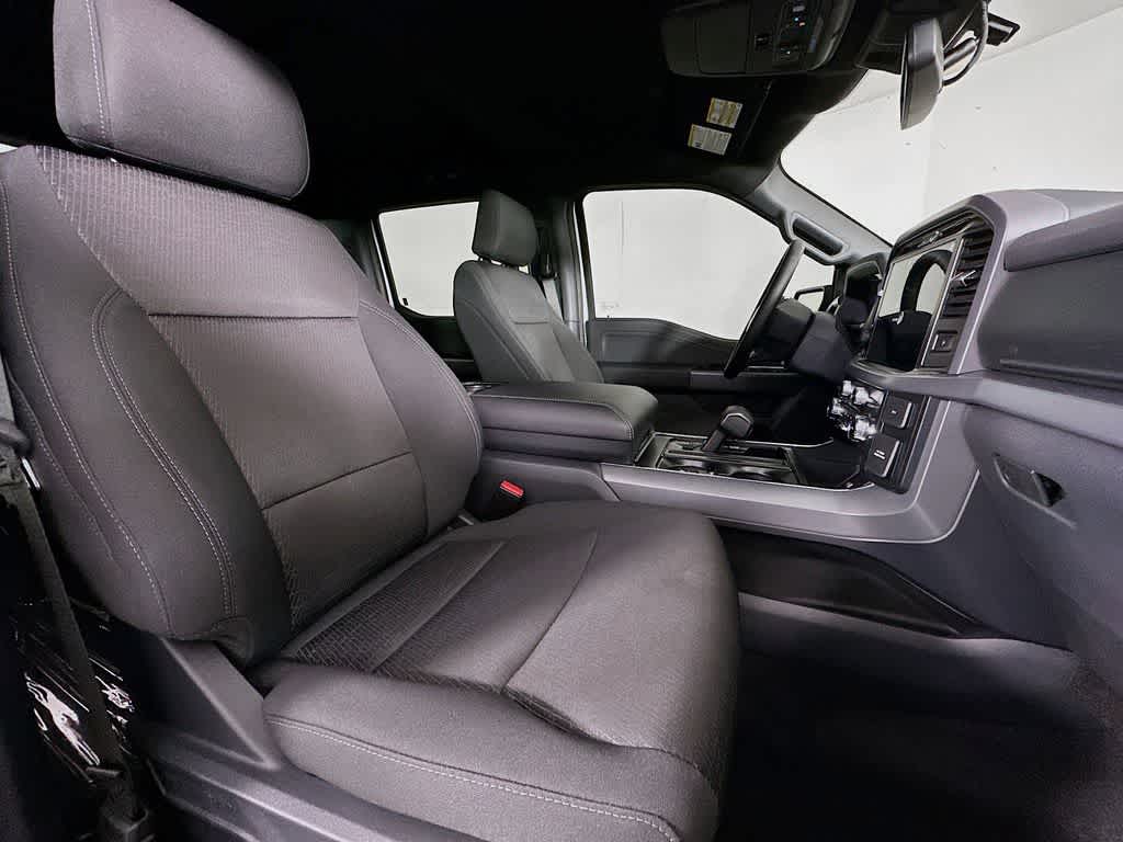 Thumbnail: 2025 Ford F-150 - 15