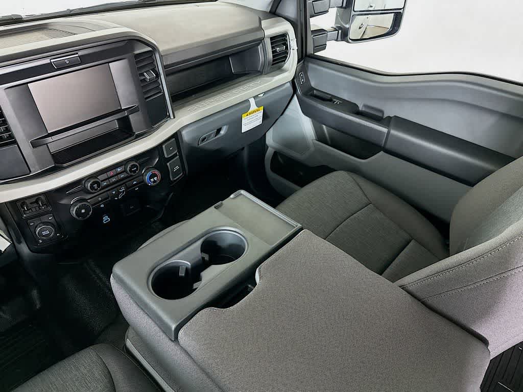 Thumbnail: 2026 Ford F-250 - 11