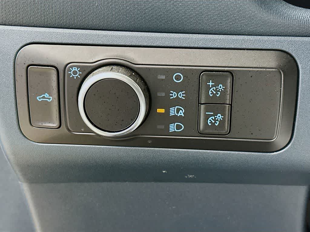 Thumbnail: 2025 Ford Maverick - 25