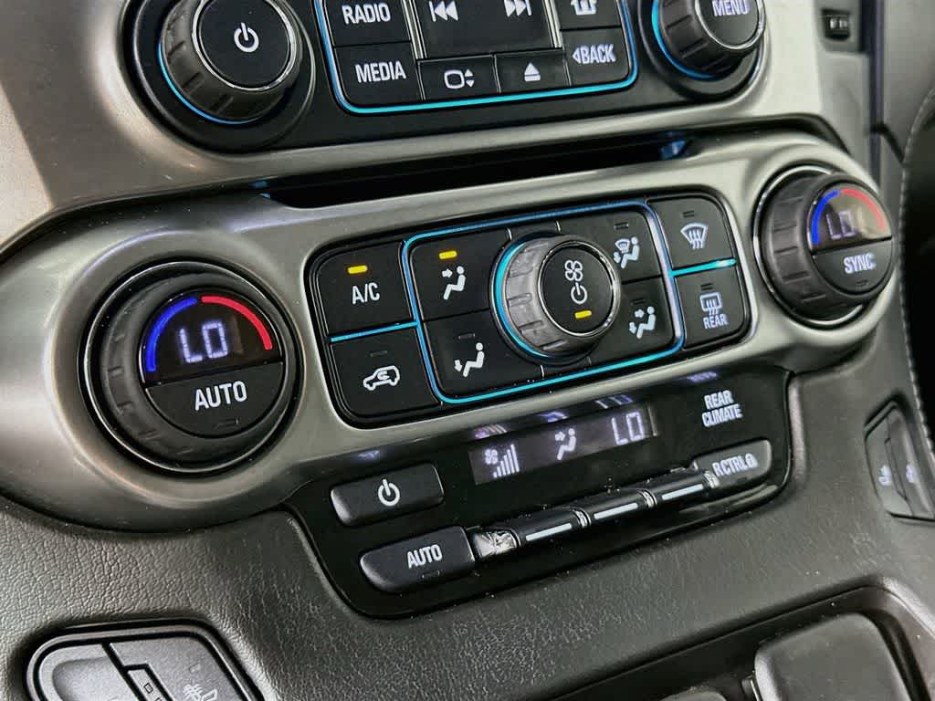 Thumbnail: 2018 Chevrolet Suburban - 18