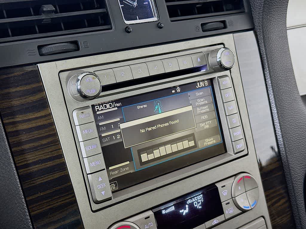 2010 Lincoln Navigator  17
