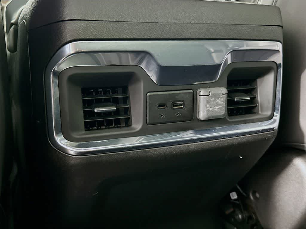 Thumbnail: 2022 Chevrolet Silverado 1500 - 13