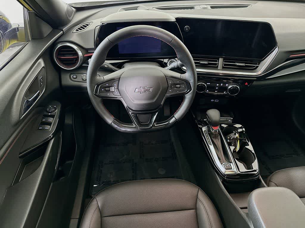 Thumbnail: 2024 Chevrolet Trax - 10