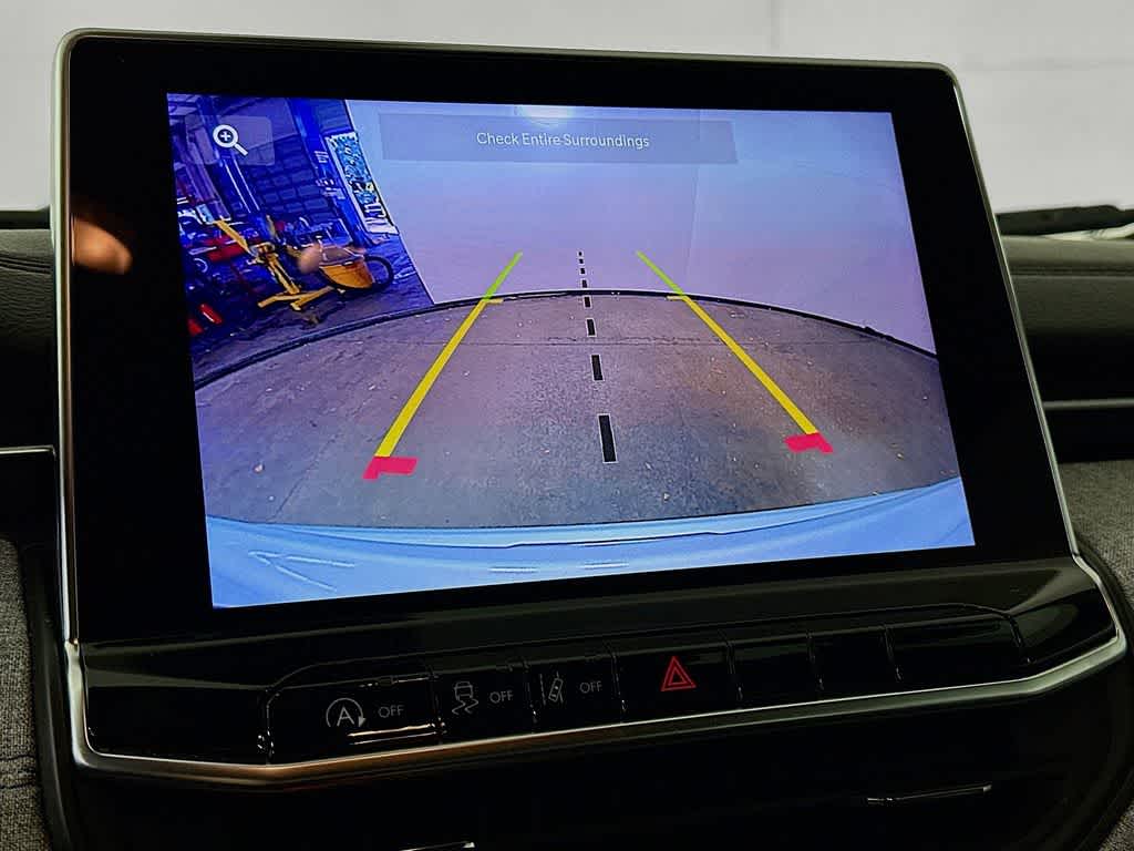 Thumbnail: 2024 Jeep Compass - 28