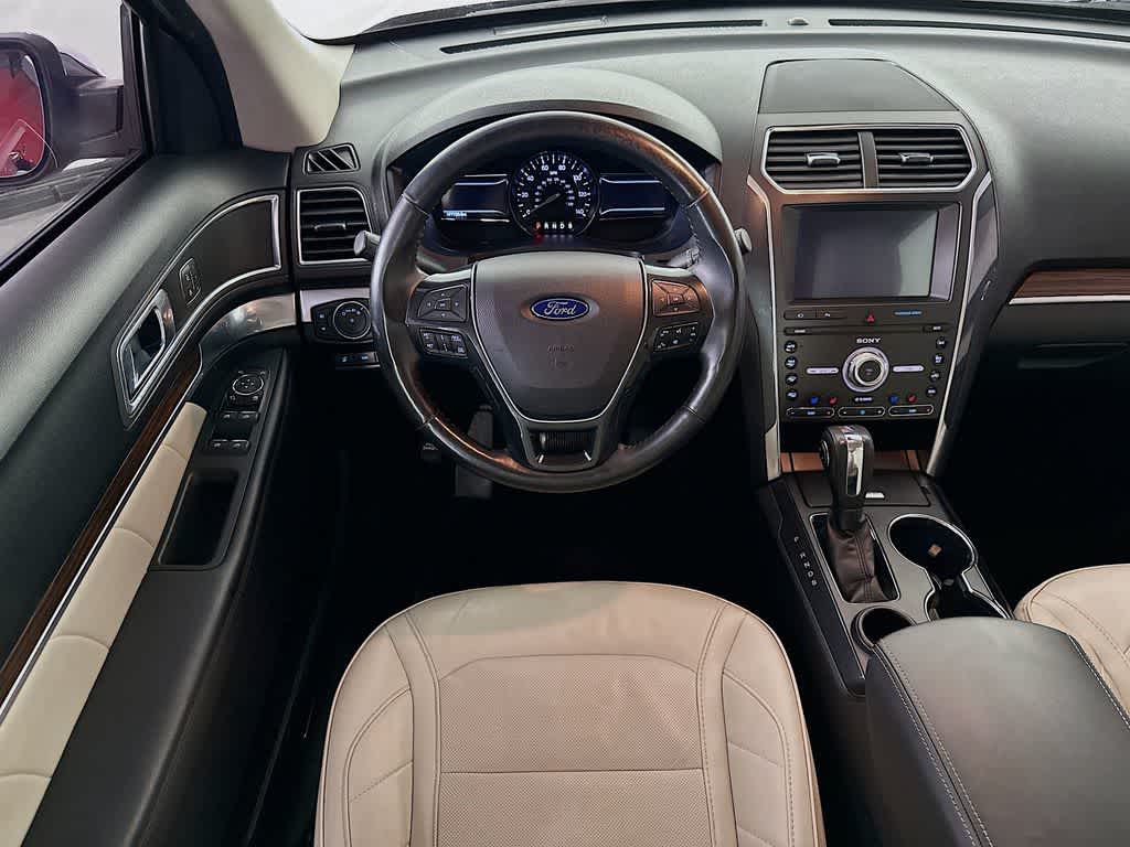 Thumbnail: 2019 Ford Explorer - 10