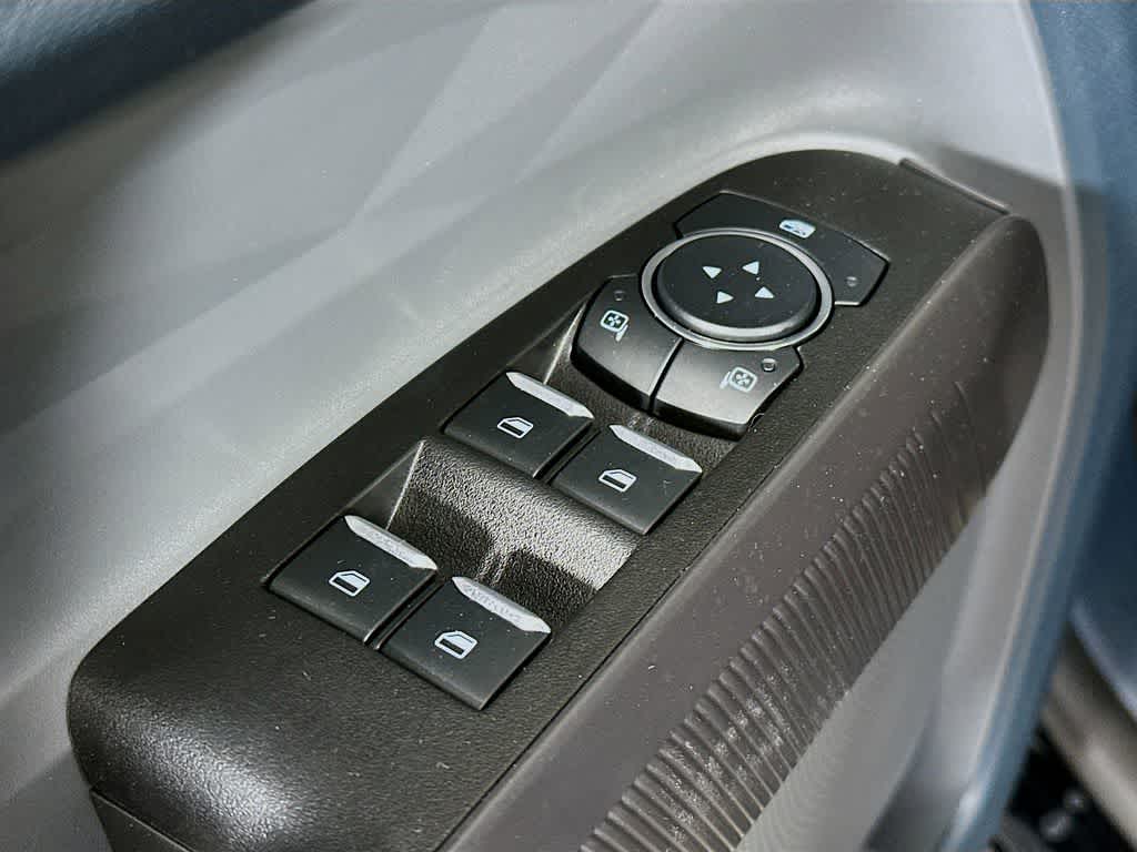 Thumbnail: 2025 Ford Maverick - 27