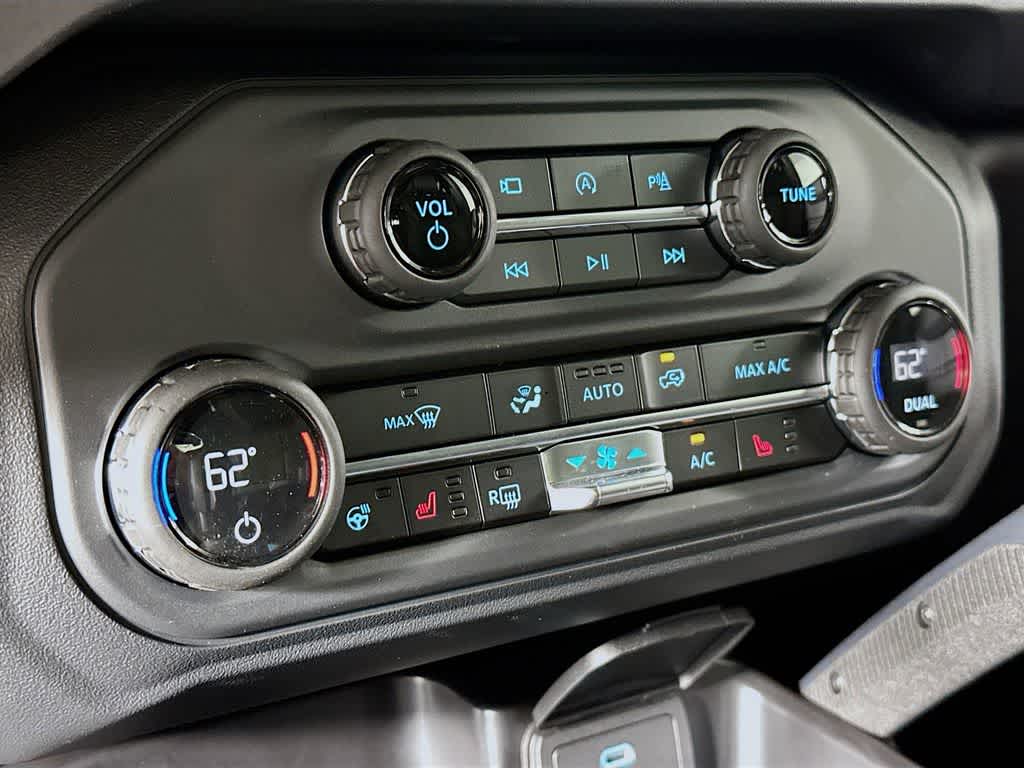 Thumbnail: 2025 Ford Bronco - 18