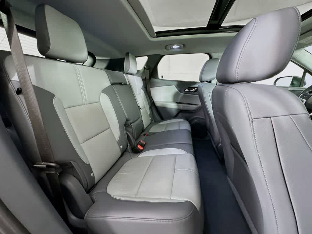 Thumbnail: 2020 Chevrolet Blazer - 33