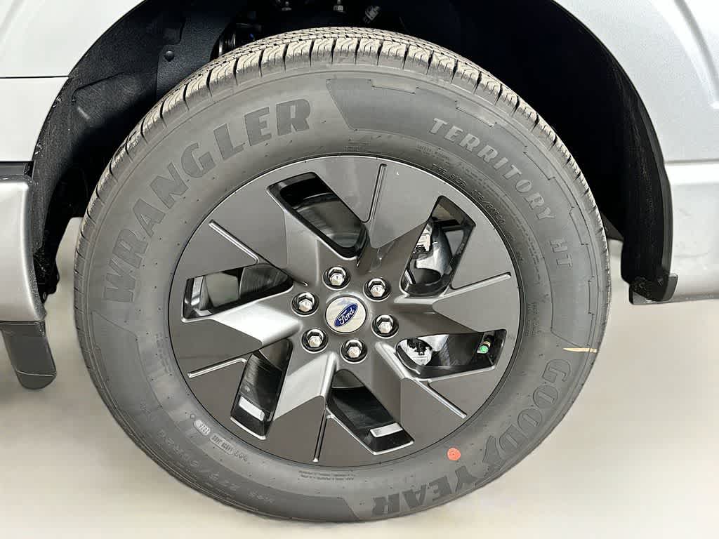 Thumbnail: 2025 Ford F-150 - 8