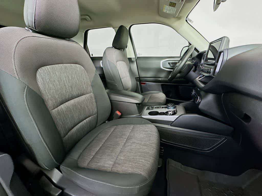 Thumbnail: 2023 Ford Bronco Sport - 15