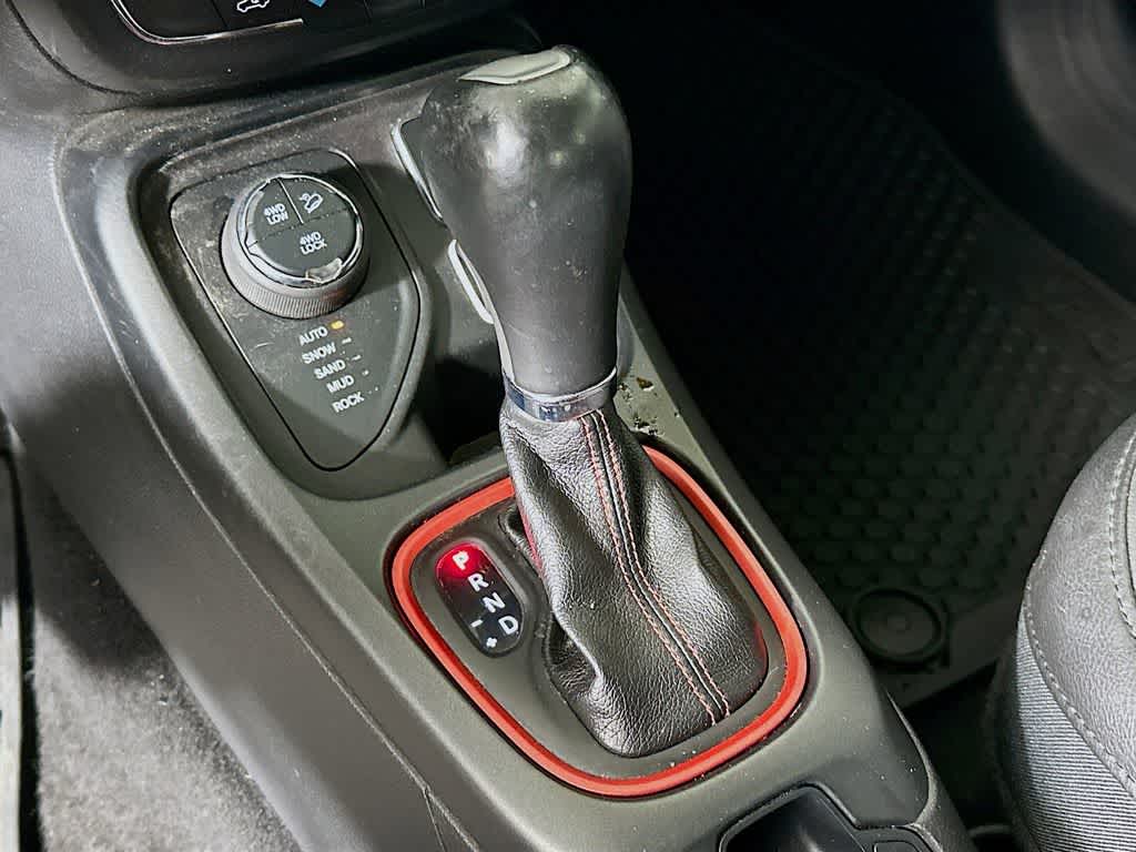 Thumbnail: 2019 Jeep Compass - 19