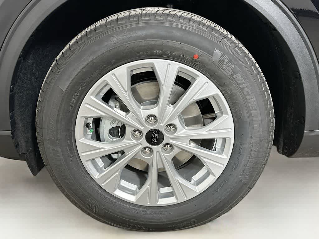 Thumbnail: 2025 Ford Escape - 8