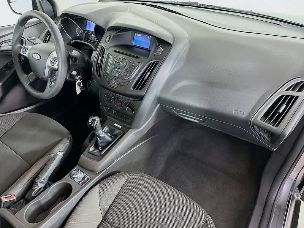 Thumbnail: 2013 Ford Focus - 29