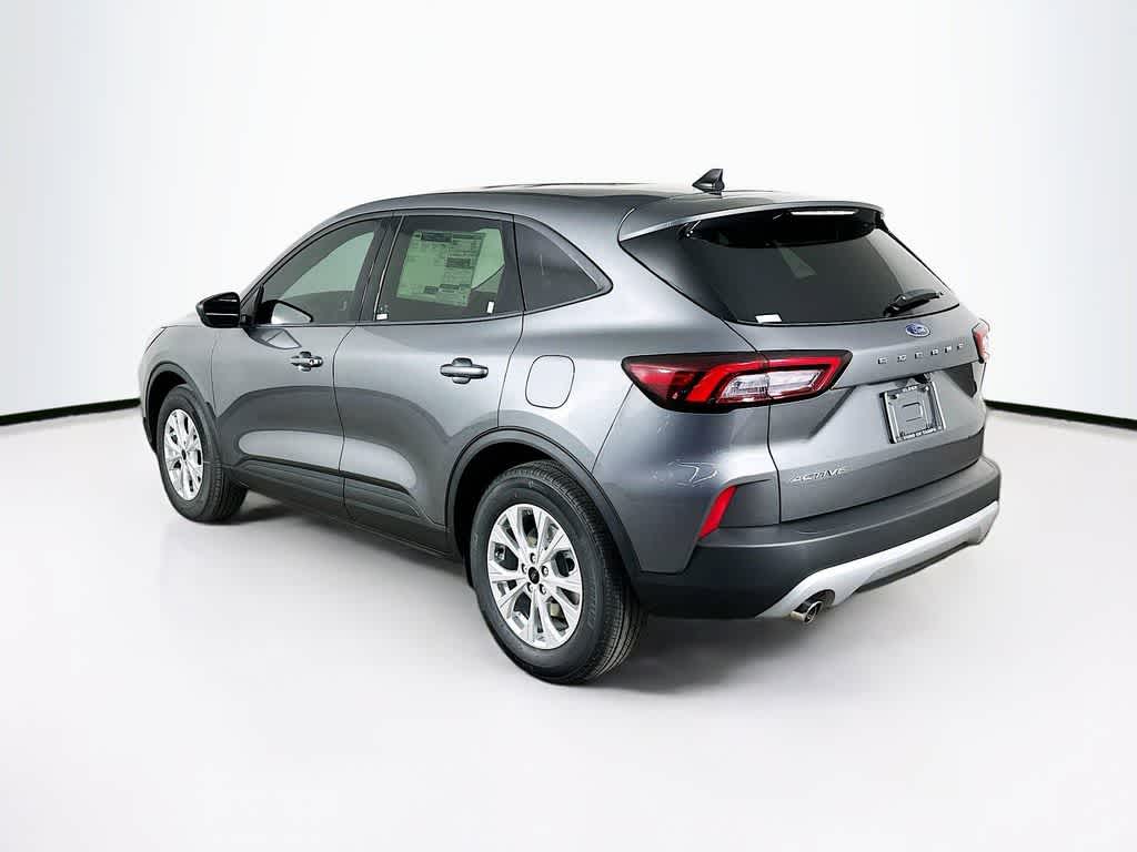 Thumbnail: 2025 Ford Escape - 4