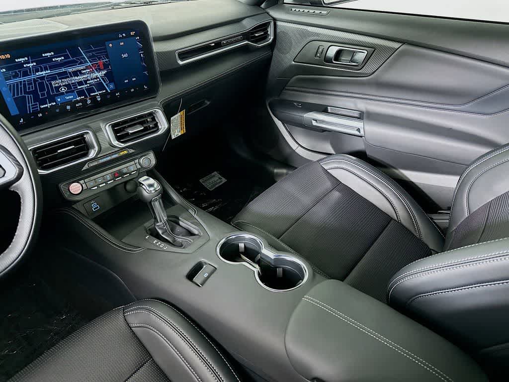 Thumbnail: 2025 Ford Mustang - 11