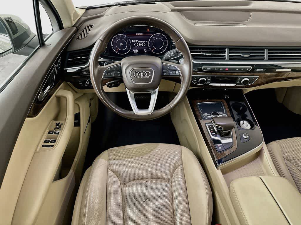 Thumbnail: 2017 Audi Q7 - 10