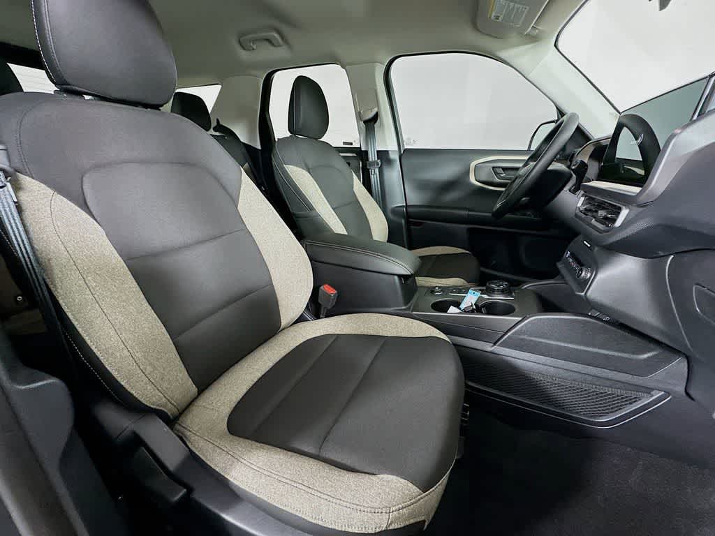 Thumbnail: 2025 Ford Bronco Sport - 15