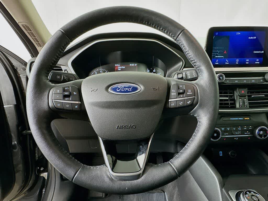 Thumbnail: 2020 Ford Escape - 16