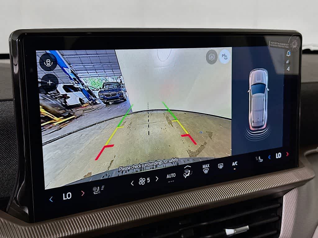 Thumbnail: 2025 Ford Explorer - 28