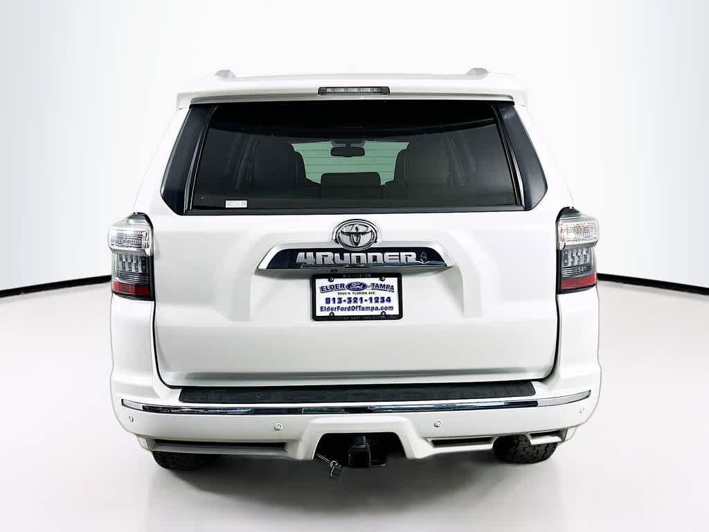 Thumbnail: 2017 Toyota 4Runner - 5