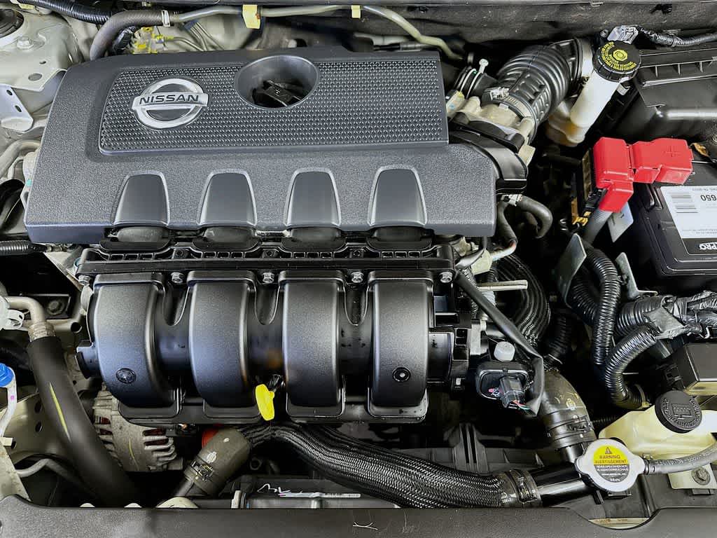 Thumbnail: 2014 Nissan Sentra - 9