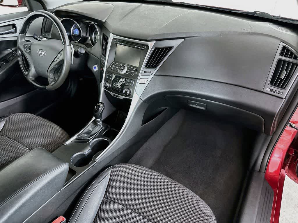 Thumbnail: 2011 Hyundai Sonata - 31