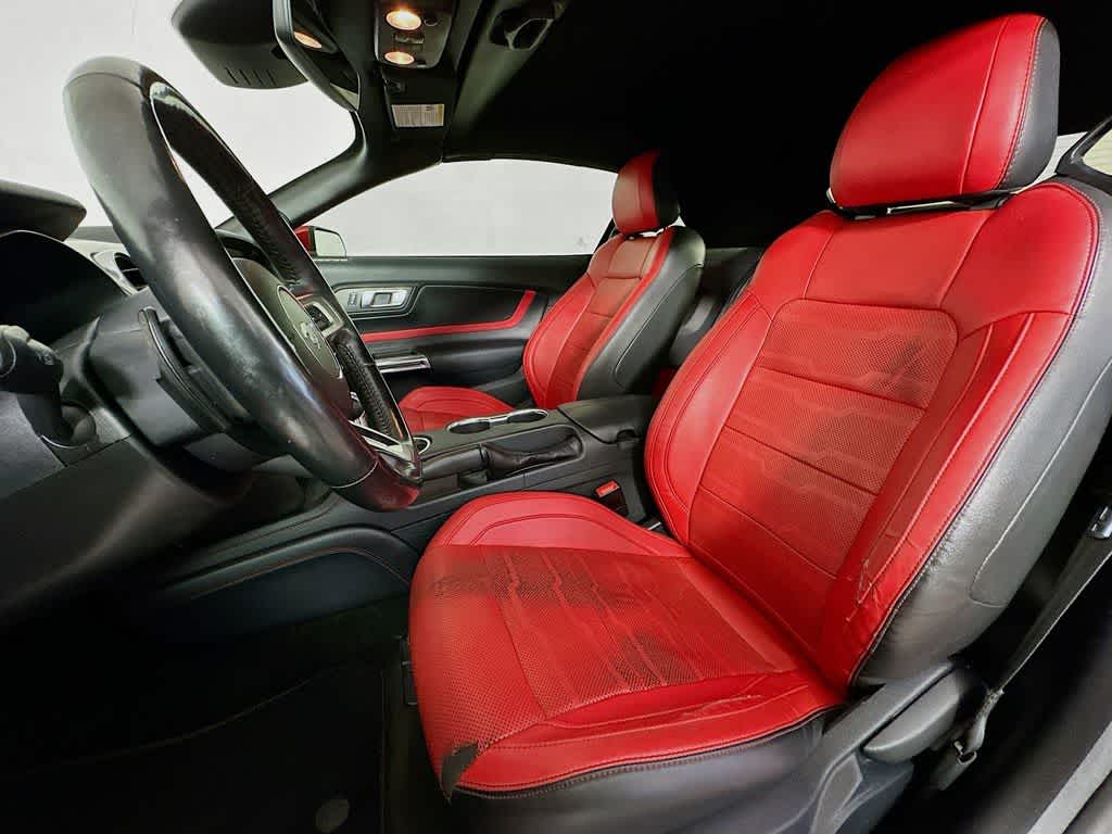 2018 Ford Mustang  12