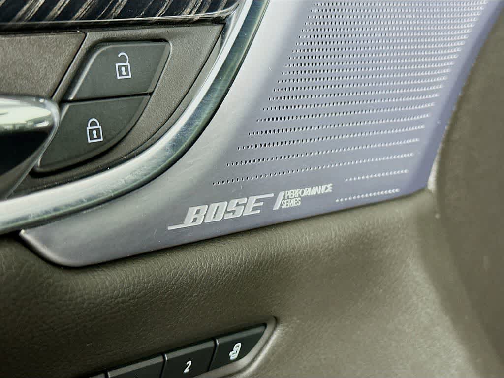 Thumbnail: 2025 Cadillac XT6 - 30