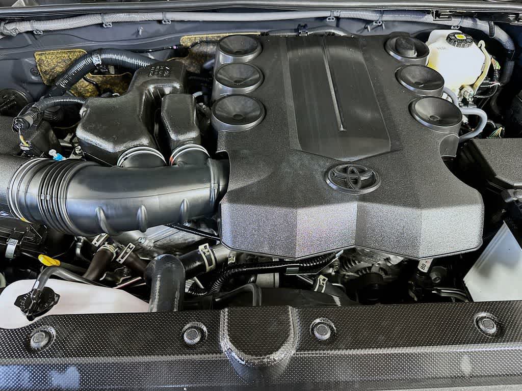 2024 Toyota 4Runner TRD Off Road 8