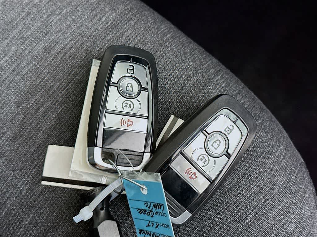 Thumbnail: 2025 Ford Maverick - 21