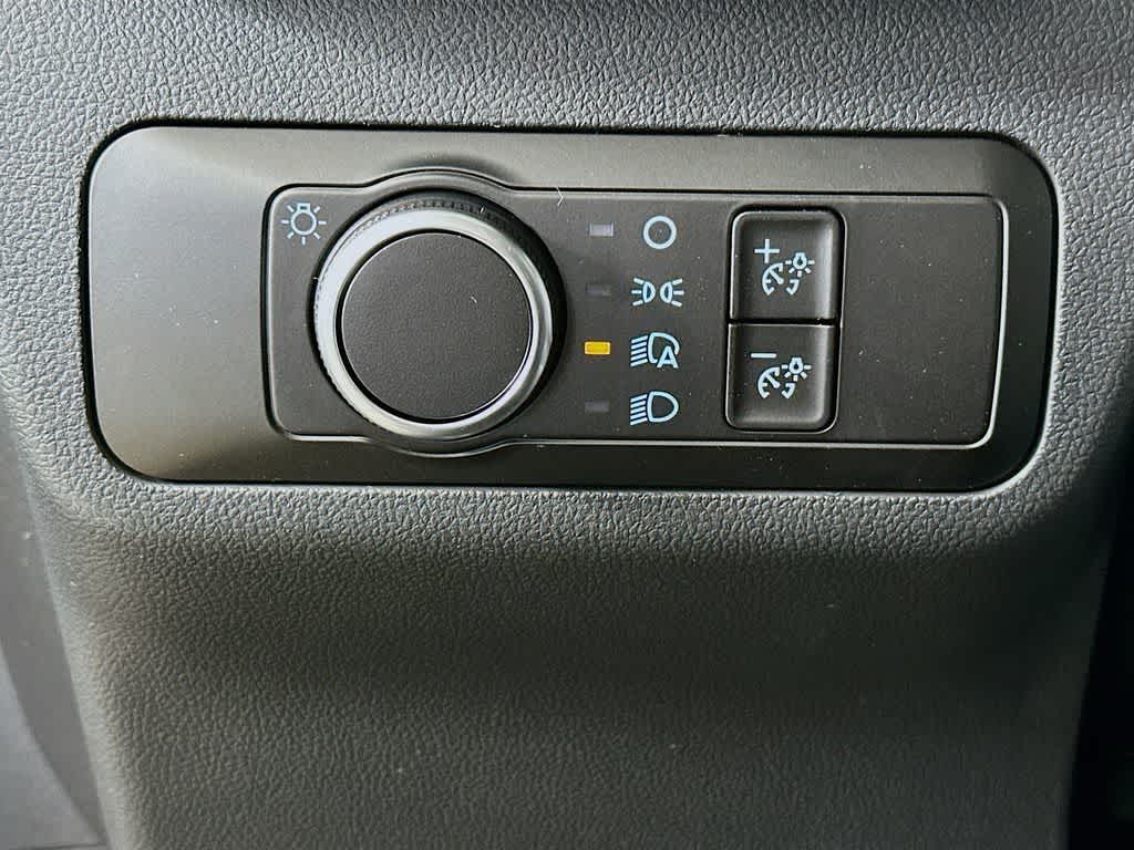 Thumbnail: 2025 Ford Escape - 25