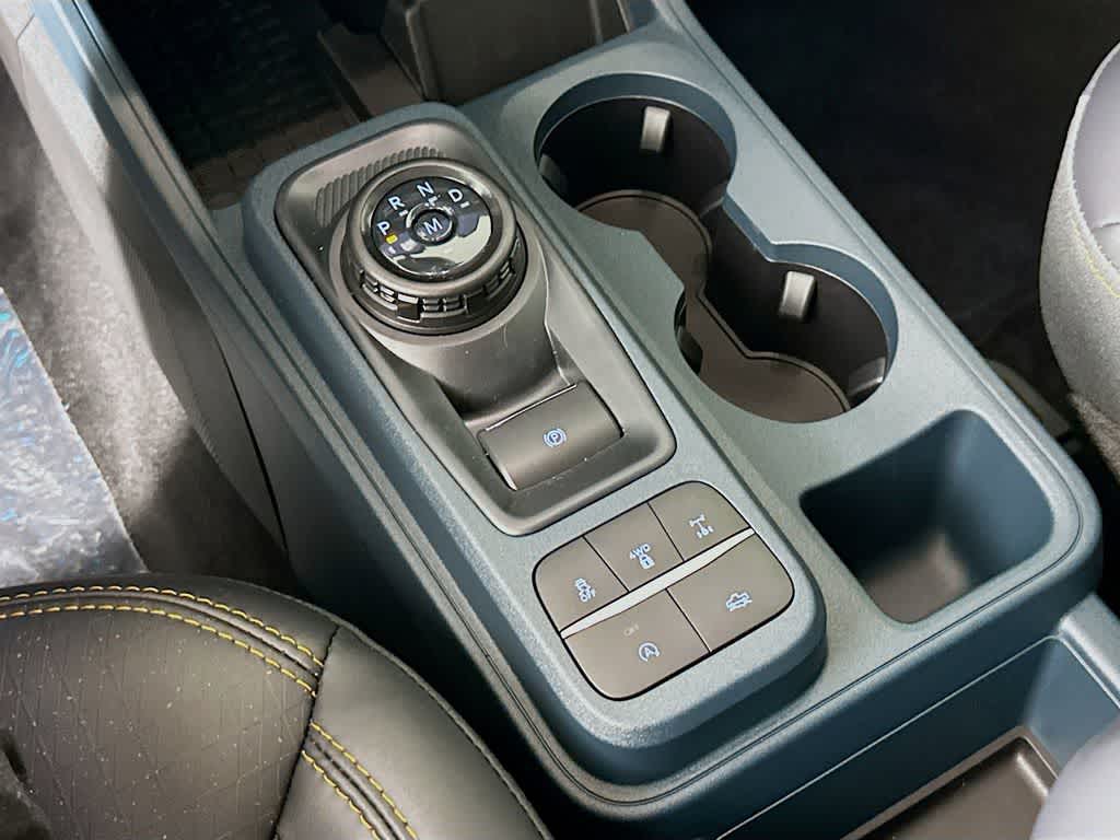 Thumbnail: 2025 Ford Maverick - 18