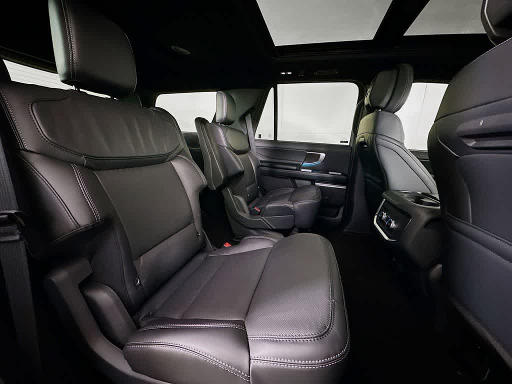 Thumbnail: 2026 Ford Expedition - 34