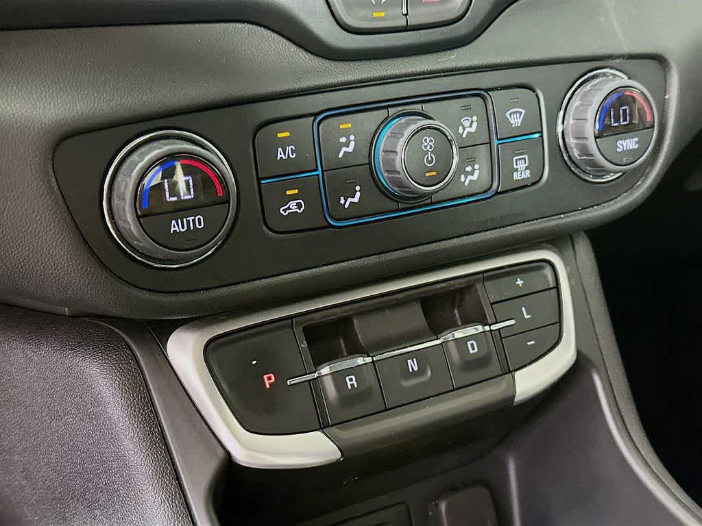 Thumbnail: 2023 GMC Terrain - 18