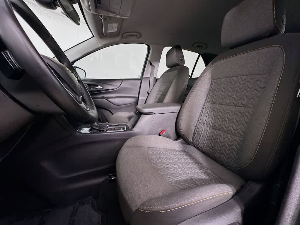 Thumbnail: 2024 Chevrolet Equinox - 12