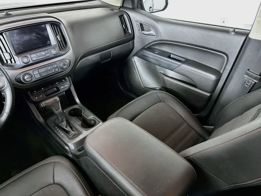 Thumbnail: 2016 GMC Canyon - 11