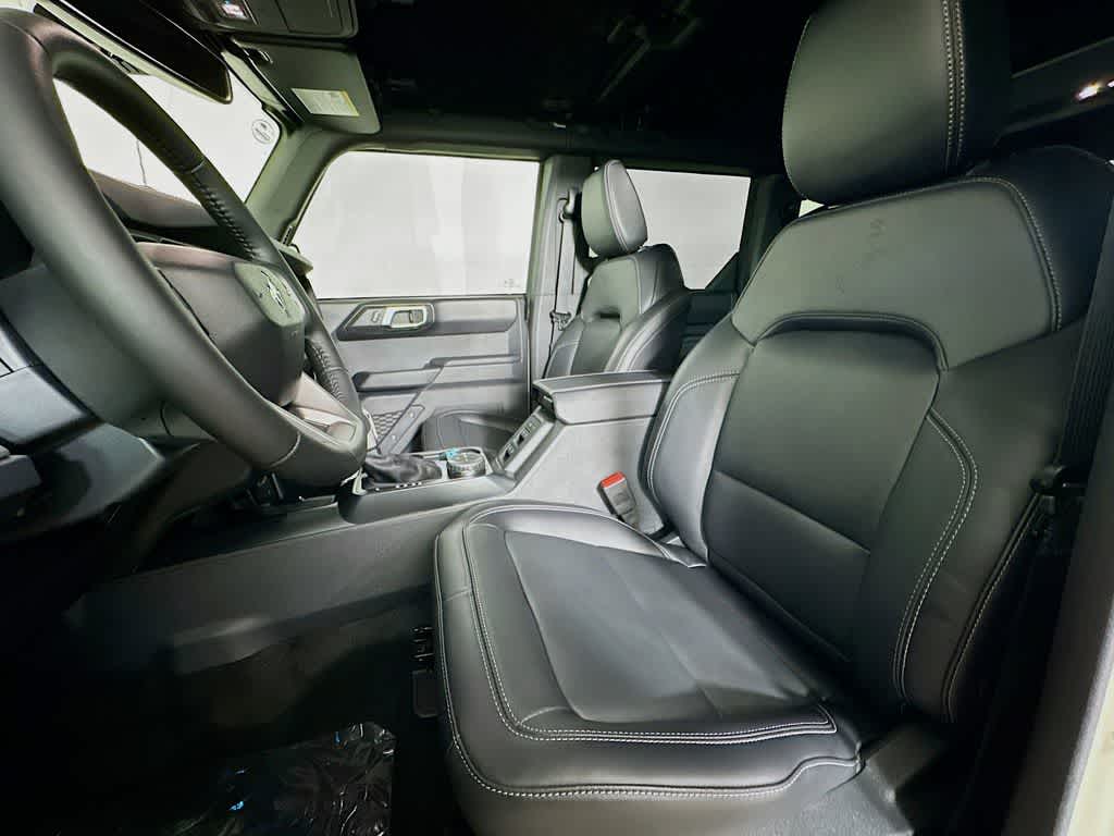 Thumbnail: 2025 Ford Bronco - 12