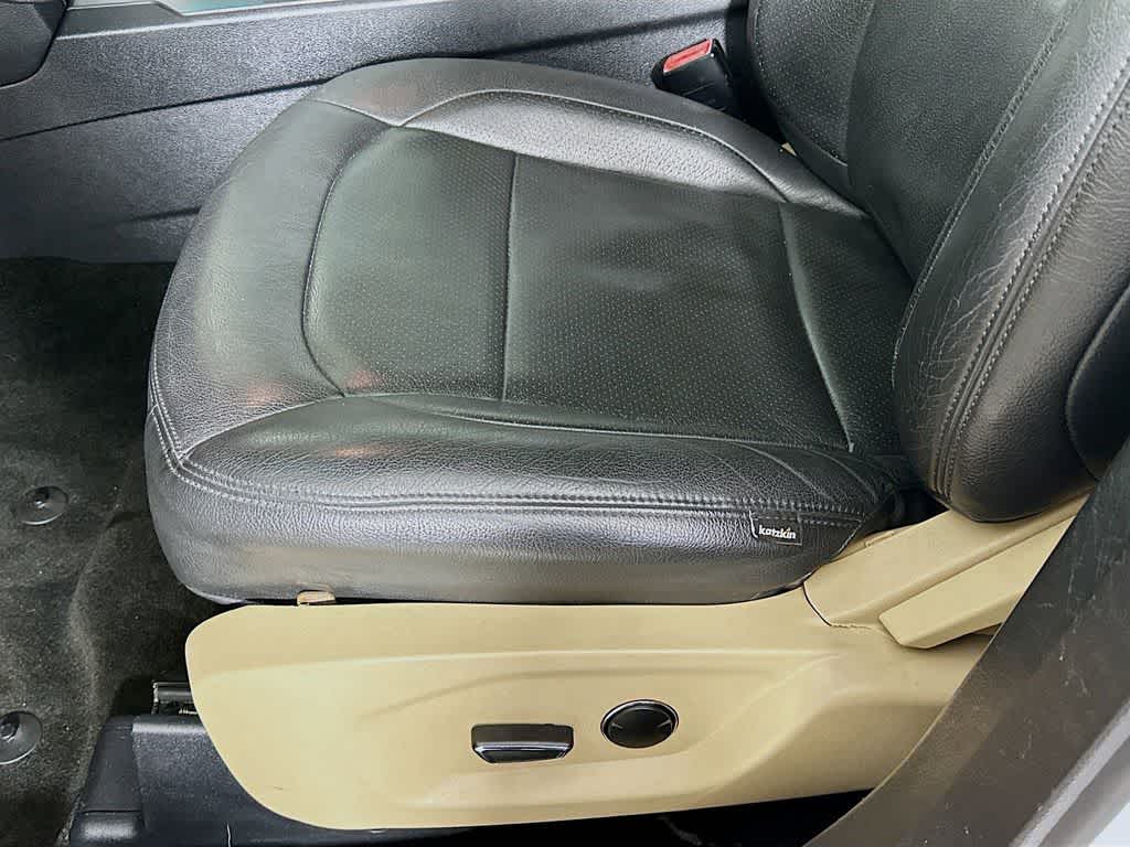 Thumbnail: 2017 Ford Explorer - 29