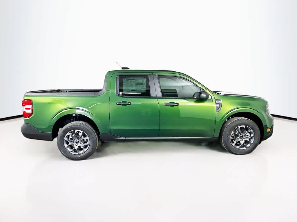 Thumbnail: 2025 Ford Maverick - 24