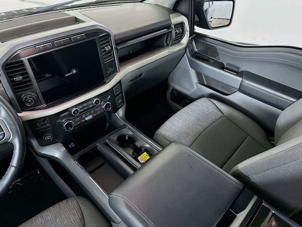 2021 Ford F-150 XLT 11