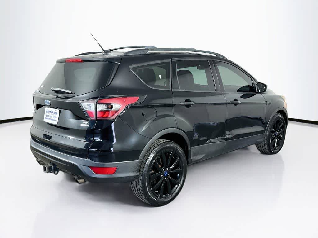 Thumbnail: 2017 Ford Escape - 25