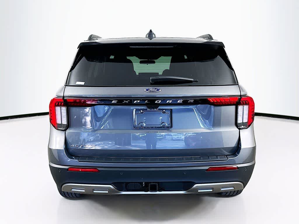 Thumbnail: 2026 Ford Explorer - 5