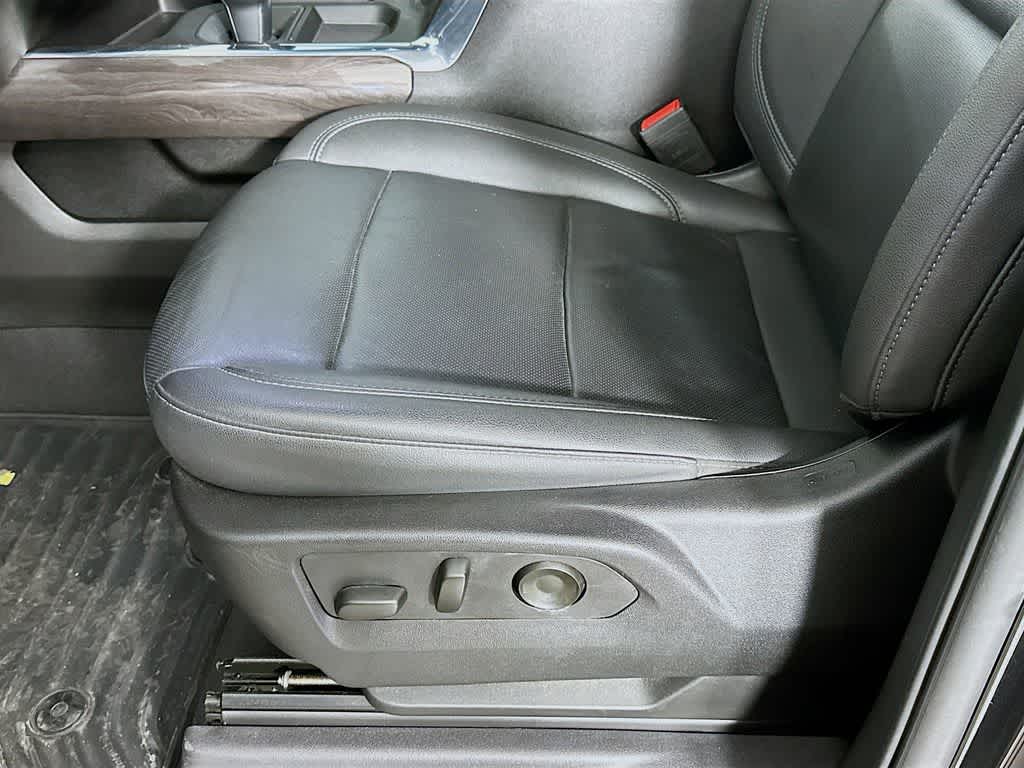 Thumbnail: 2024 Chevrolet Silverado 1500 - 31