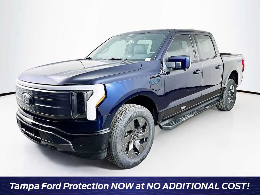 2025 Ford F-150 Lightning Lariat Hero Image