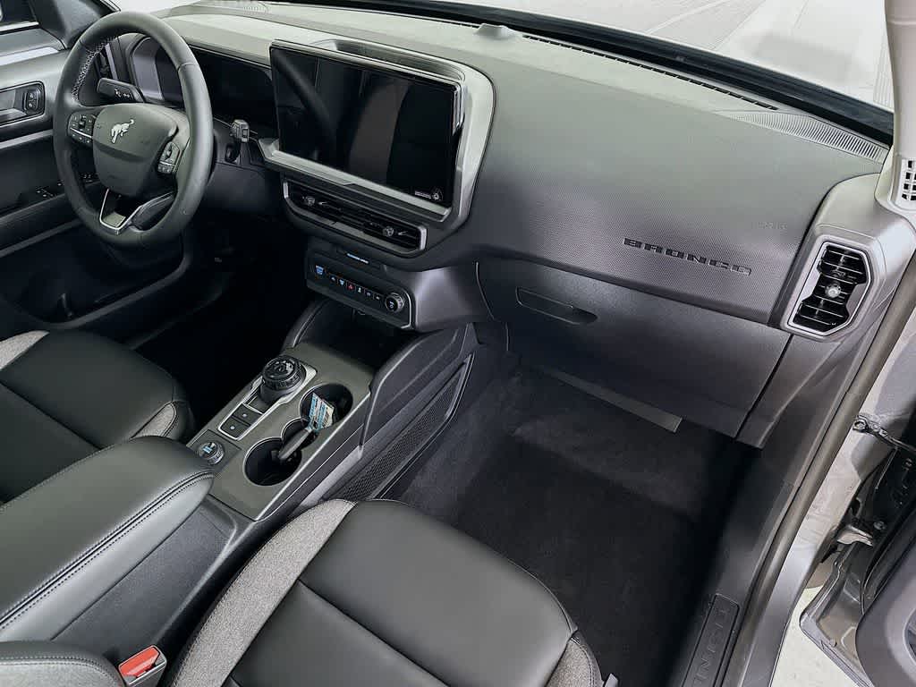 Thumbnail: 2025 Ford Bronco Sport - 30