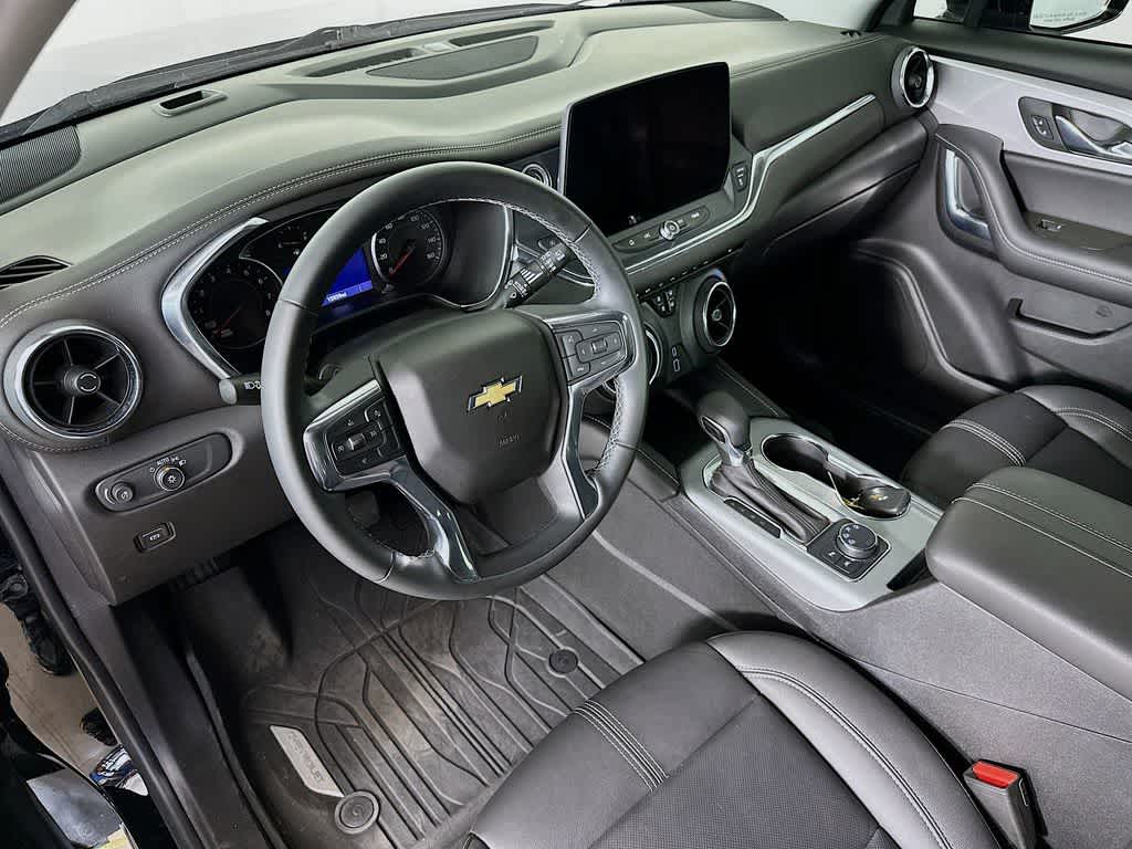 2023 Chevrolet Blazer LT 2