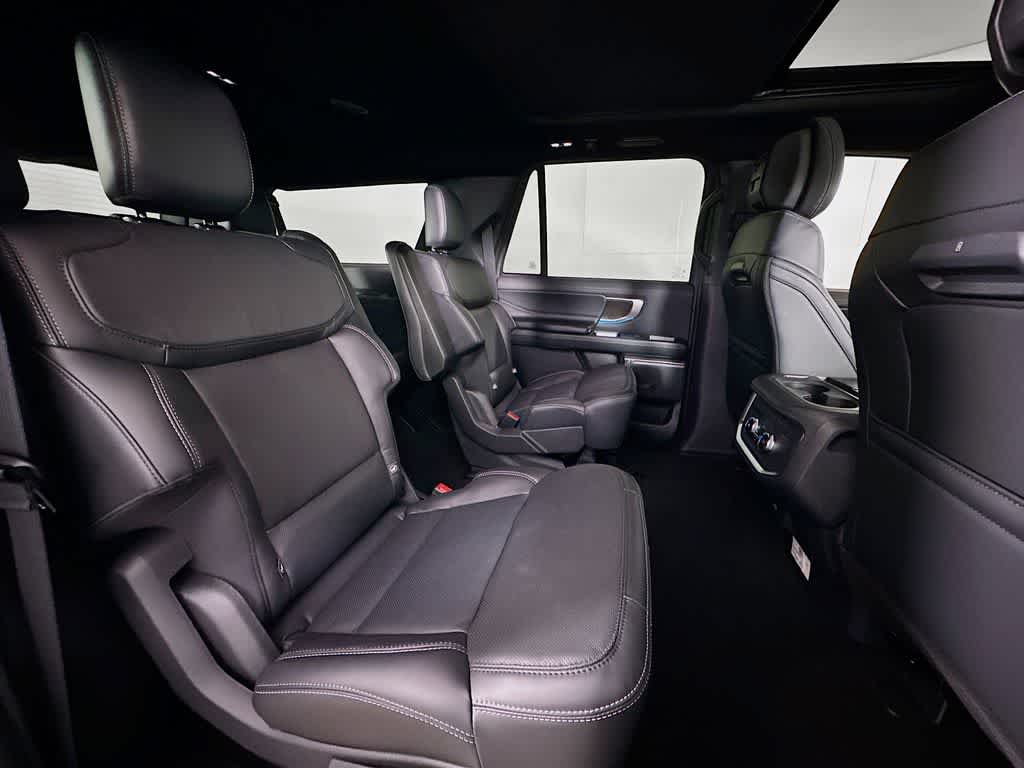 Thumbnail: 2026 Ford Expedition MAX - 34