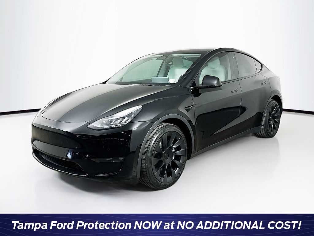 Used 2022 Tesla Model Y Long Range SUV