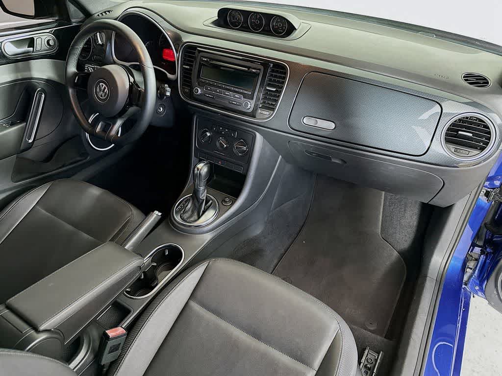 Thumbnail: 2013 Volkswagen Beetle - 29