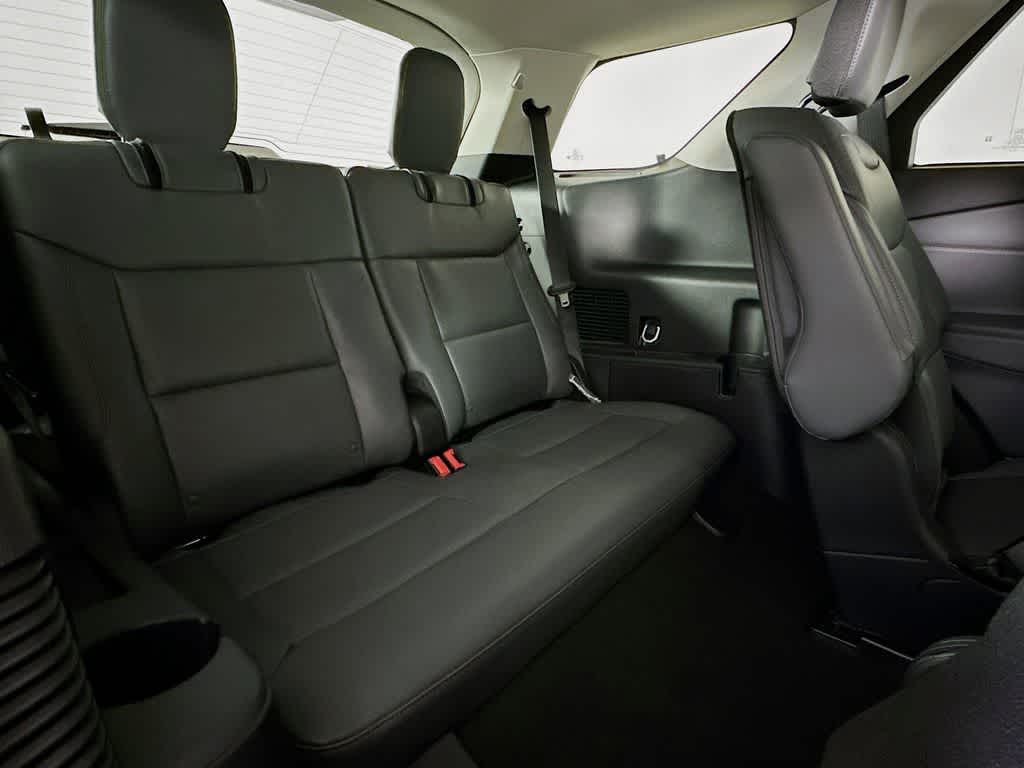 Thumbnail: 2026 Ford Explorer - 30